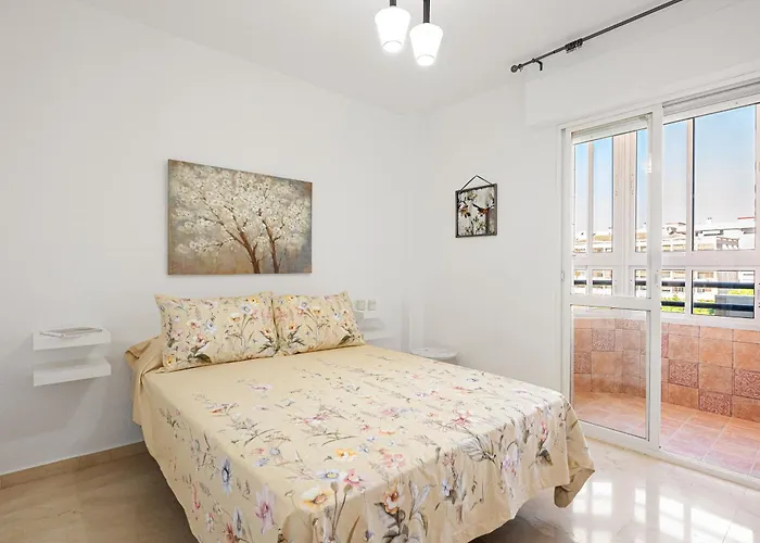 Casa Vacacional Pacifico 5min Playa Apartment Málaga